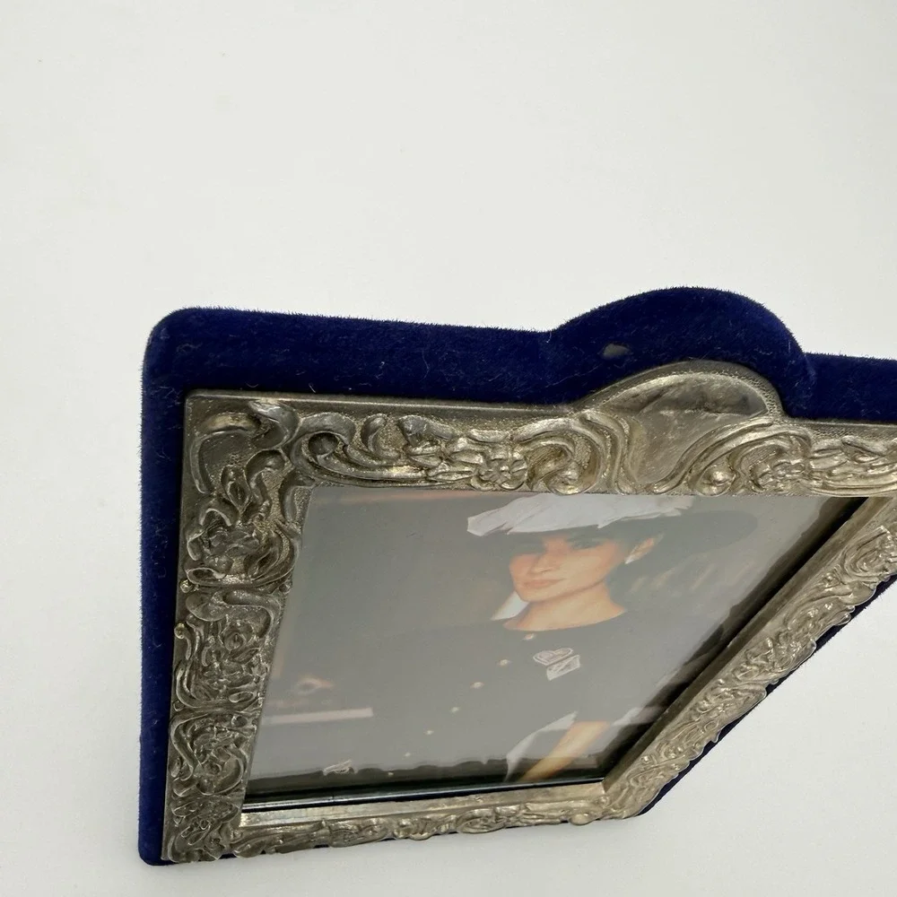 Vtg International Silver Company Silver Plated Ornate Picture Frame 3.5 X 5.5 in